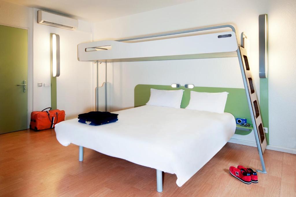 Ibis Budget Concarneau Rom bilde